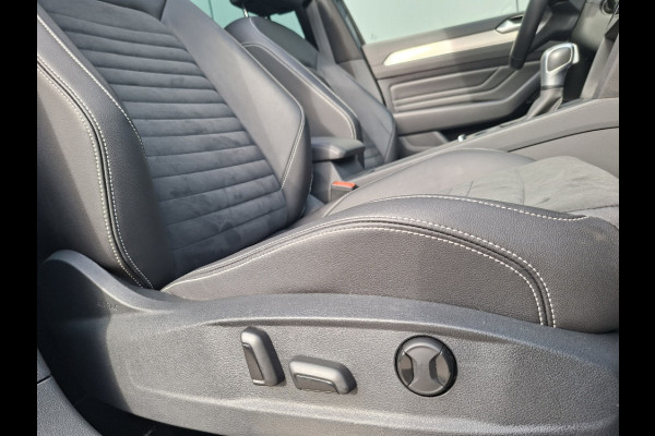Volkswagen Passat Variant 1.4 TSI PHEV GTE * Panoramadak * Elek. Achterklep * Navigatiesysteem * 18 Inch Velgen *