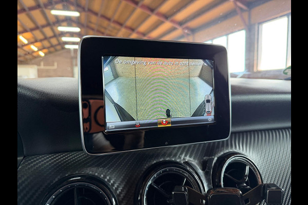 Mercedes-Benz GLA GLA 180 Business Solution PDC / Airco / Navi / Tel. / Camera / Trekhaak Afneembaar / Stoel verw.