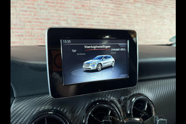 Mercedes-Benz GLA GLA 180 Business Solution PDC / Airco / Navi / Tel. / Camera / Trekhaak Afneembaar / Stoel verw.