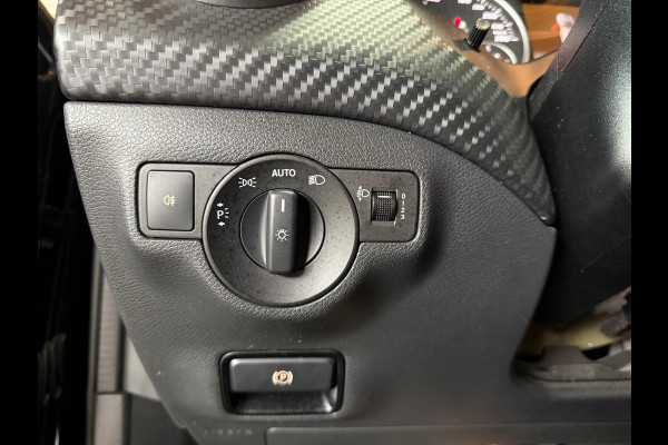 Mercedes-Benz GLA GLA 180 Business Solution PDC / Airco / Navi / Tel. / Camera / Trekhaak Afneembaar / Stoel verw.