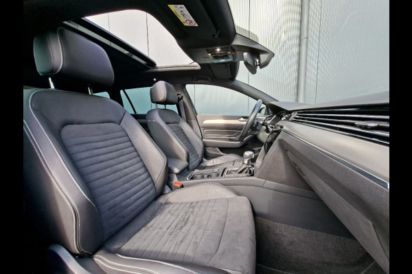 Volkswagen Passat Variant 1.4 TSI PHEV GTE * Panoramadak * Elek. Achterklep * Navigatiesysteem * 18 Inch Velgen *