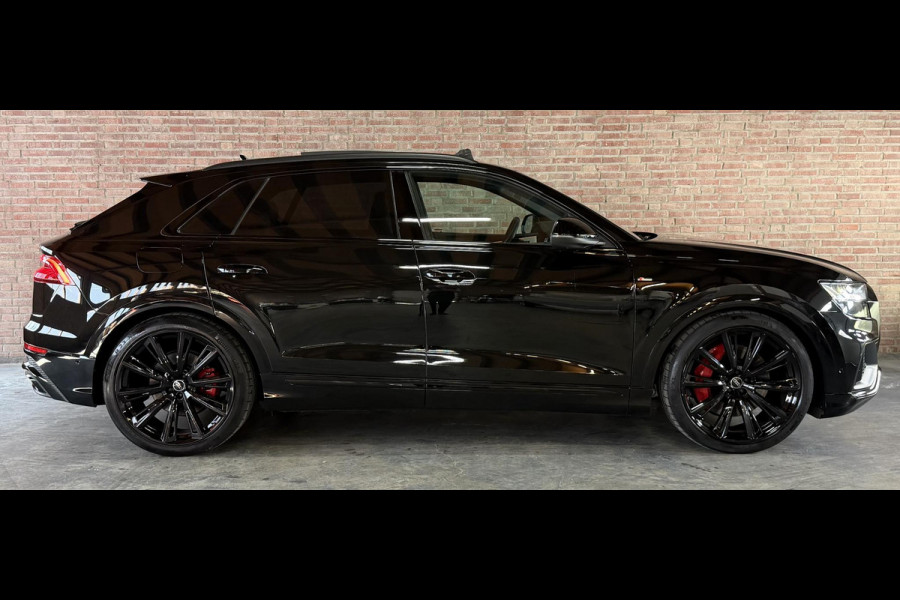Audi Q8 60 TFSI e quattro Pro Line S Competition PHEV / HUD / Trekhaak / Pano / B&O/  360 camera / Matrix-Led /Memory / Stoelverwarming V+A / Zonwering