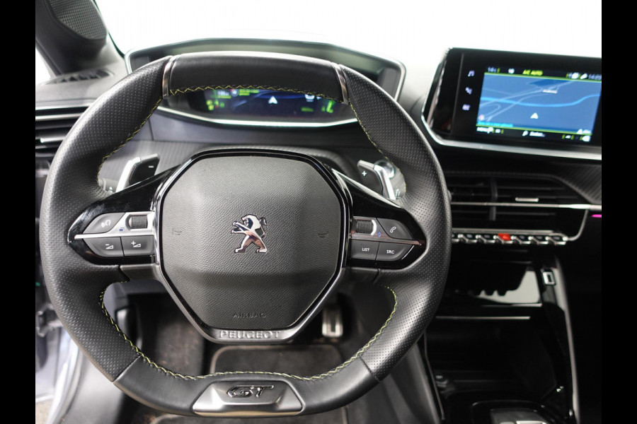 Peugeot 208 1.2 PureTech 100pk Automaat GT-Line Peugeot 208 1.2 PureTech 100pk Aut. GT-Line Navigatie Apple Carplay/Android Auto Camera Parkeersensoren Adaptive Cruise Control Blind Spot Assist Virtual Cockpit Climate Control Getinte ramen