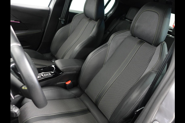 Peugeot 208 1.2 PureTech 100pk Automaat GT-Line Peugeot 208 1.2 PureTech 100pk Aut. GT-Line Navigatie Apple Carplay/Android Auto Camera Parkeersensoren Adaptive Cruise Control Blind Spot Assist Virtual Cockpit Climate Control Getinte ramen