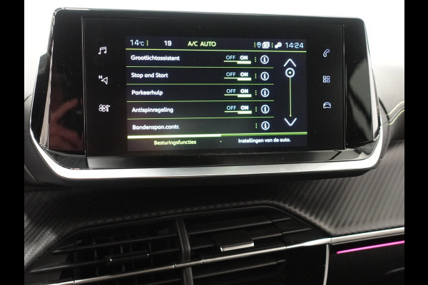 Peugeot 208 1.2 PureTech 100pk Automaat GT-Line Peugeot 208 1.2 PureTech 100pk Aut. GT-Line Navigatie Apple Carplay/Android Auto Camera Parkeersensoren Adaptive Cruise Control Blind Spot Assist Virtual Cockpit Climate Control Getinte ramen
