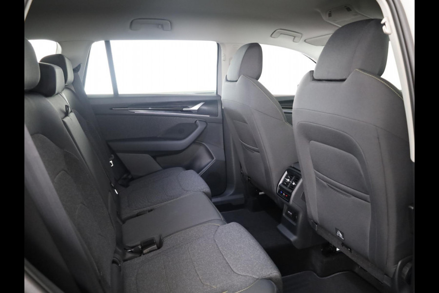 Škoda Kodiaq 1.5 TSI PHEV 204pk Edition | Trekhaak | Stoelverwarming | Achteruitrijcamera | 18" lichtmetaal | Sunset
