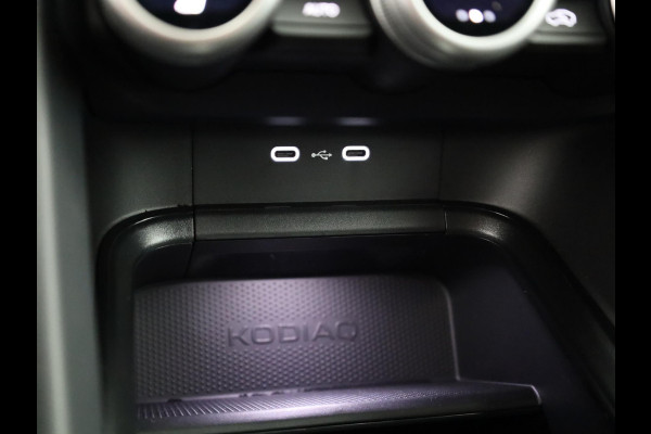 Škoda Kodiaq 1.5 TSI PHEV 204pk Edition | Trekhaak | Stoelverwarming | Achteruitrijcamera | 18" lichtmetaal | Sunset
