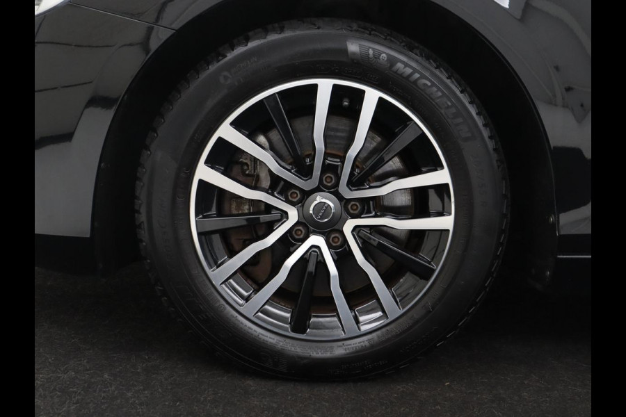 Volvo V40 1.5 T2 Polar+ | Automaat | Navigatie | Stoelverwarming |