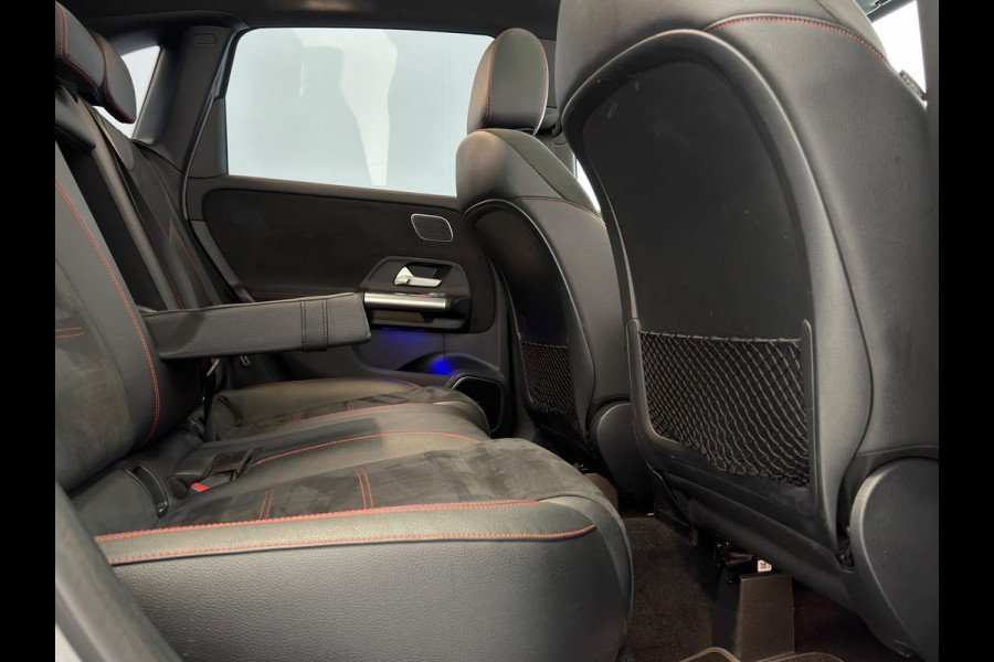 Mercedes-Benz B-Klasse 180 AMG / NL-auto / 1e eig. / Burmester / Pano