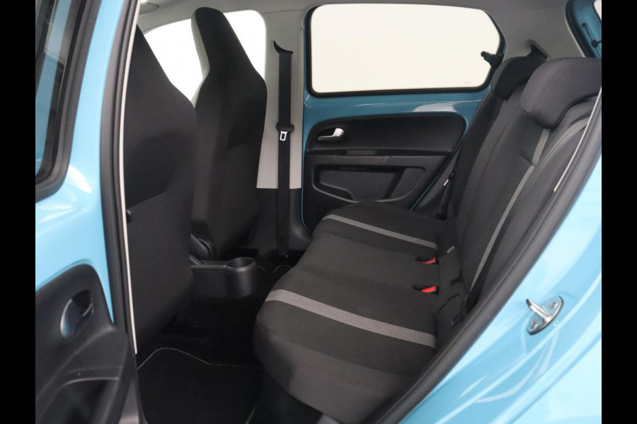 Volkswagen e-Up! e-up! | SOH 88,3% | Stoelverwarming | Pano.Dak | Cruise Control |