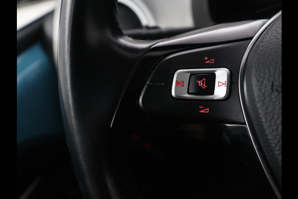 Volkswagen e-Up! e-up! | SOH 88,3% | Stoelverwarming | Pano.Dak | Cruise Control |