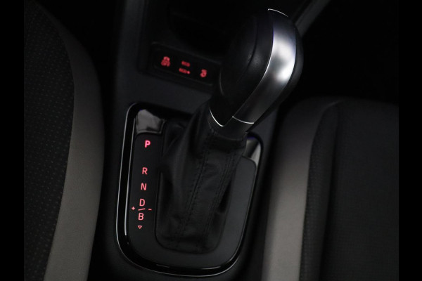 Volkswagen e-Up! e-up! | SOH 88,3% | Stoelverwarming | Pano.Dak | Cruise Control |