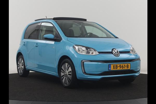 Volkswagen e-Up! e-up! | SOH 88,3% | Stoelverwarming | Pano.Dak | Cruise Control |