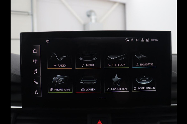 Audi A4 Limousine 35 TFSI Pro Line | Trekhaak | LED | Stoelverwarming | Navigatie | Apple Carplay |