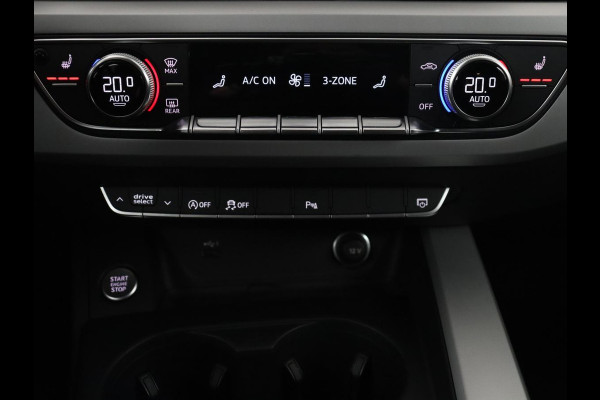 Audi A4 Limousine 35 TFSI Pro Line | Trekhaak | LED | Stoelverwarming | Navigatie | Apple Carplay |