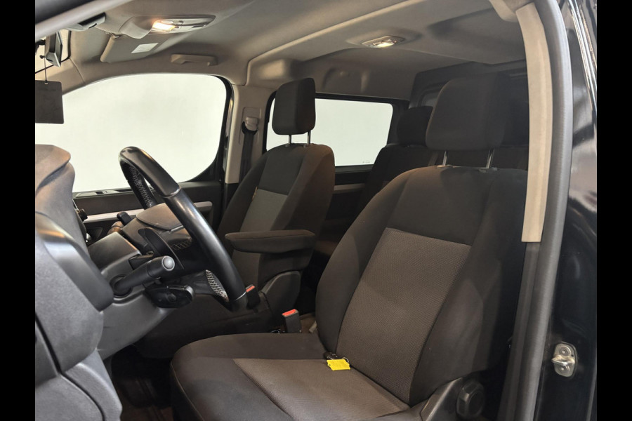Opel Vivaro 2.0 CDTI Automaat 145 pk L3H1 Dubbele Cabine Automaat Airco Navi Cruise Control Parkeersensoren Camera Trekhaak