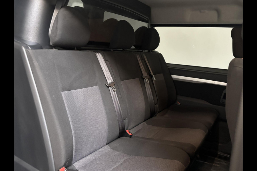 Opel Vivaro 2.0 CDTI Automaat 145 pk L3H1 Dubbele Cabine Automaat Airco Navi Cruise Control Parkeersensoren Camera Trekhaak