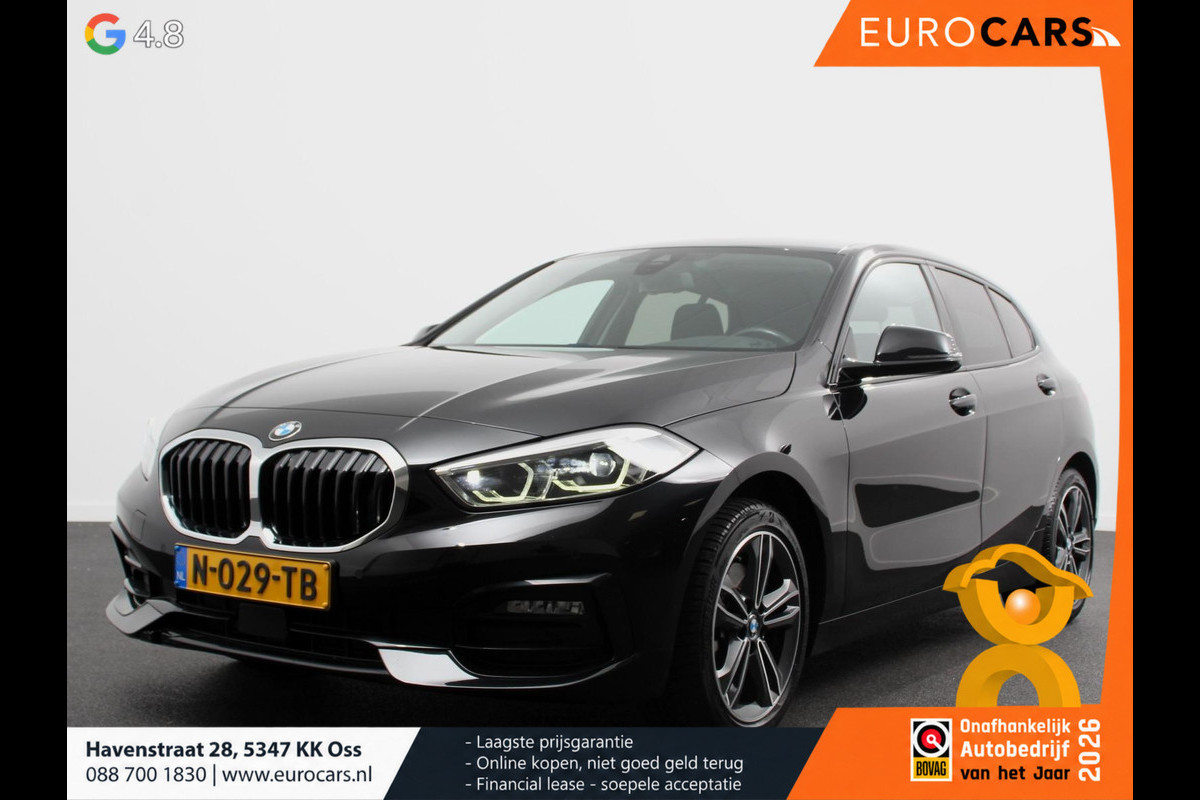 BMW 1-serie 118i Automaat Sportline Business Edition Navigatie Cruise control LED Parkeersensor achter Navigatie Apple Carplay/ Android Auto Lichtmetalen velgen Digitale Cockpit