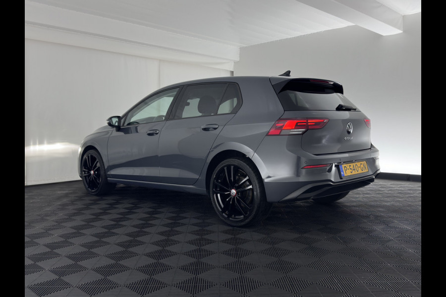 Volkswagen Golf 1.0 TSI Life *FULL-LED | ADAPTIVE-CRUISE | DIGI-COCKPIT | NAVI-FULLMAP | AMBIENT-LIGHT | COMFORT-SEATS | CAMERA | KEYLESS | DAB+ | PRIVACY-GLASS | ECC | PDC | 17''ALU*