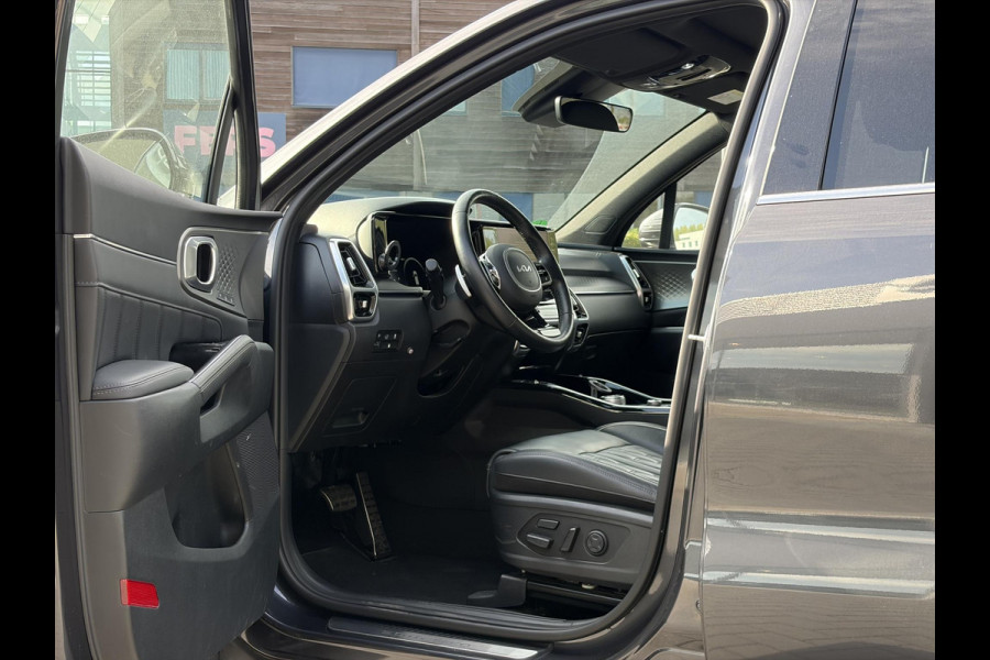 Kia Sorento 1.6 T-GDI Plug-in Hybrid 4WD ExecutiveLine 5p. | Panoramadak | 360 graden camera | Vol leder | Adaptieve cruisecontrol | Bose audio