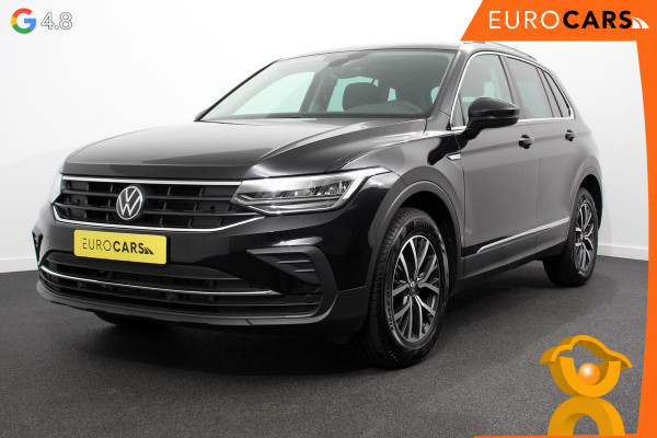 Volkswagen Tiguan 1.5 TSI 150pk Automaat Life Navigatie Apple Carplay/Android Auto Climate Control Digitale Cockpit Adaptive cruise Control Wegklapbare Trekhaak Stoelverwarming