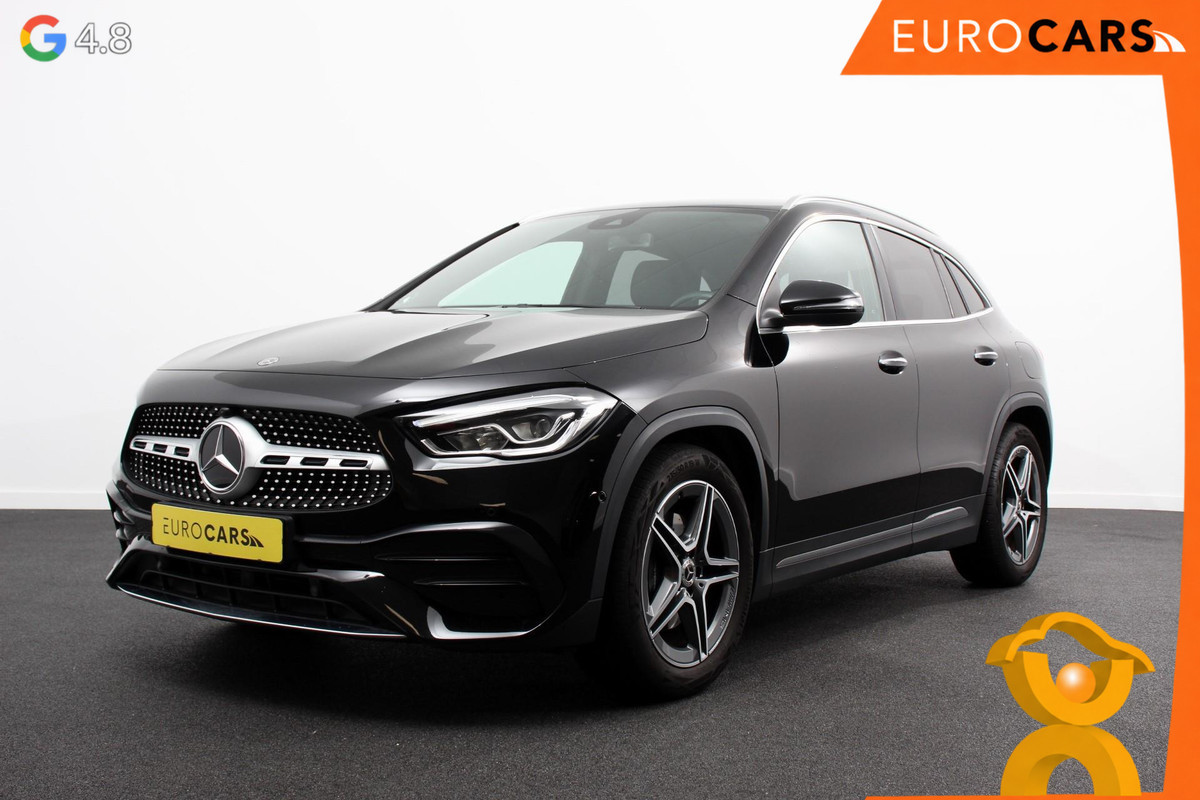 Mercedes-Benz GLA 200 Automaat AMG Line Navigatie Climate Control Camera Parkeer sensoren Stoelverwarming Electrisch bedienbare achterklep Dab Led Sfeerverlichting Extra Getint Glas