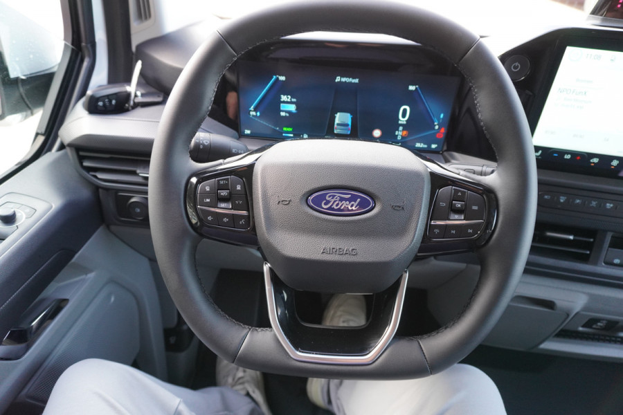 Ford E-Transit Custom 340L L2H1 Limited 71 kWh/218PK Automaat Schuifdeur L+ R nr. V070 | Climate | Adap.Cruise | Navi | Leer | Camera |Pro Powerpack