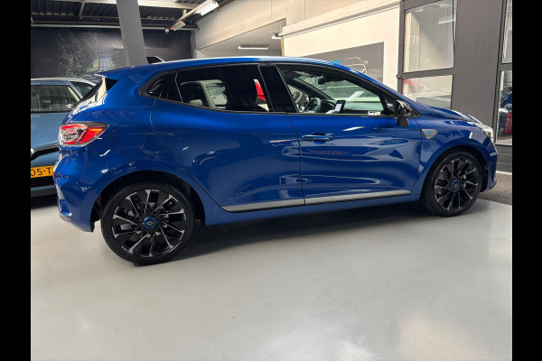 Renault Clio 1.6 E-Tech Full Hybrid 145 esprit Alpine / Camera / Navi