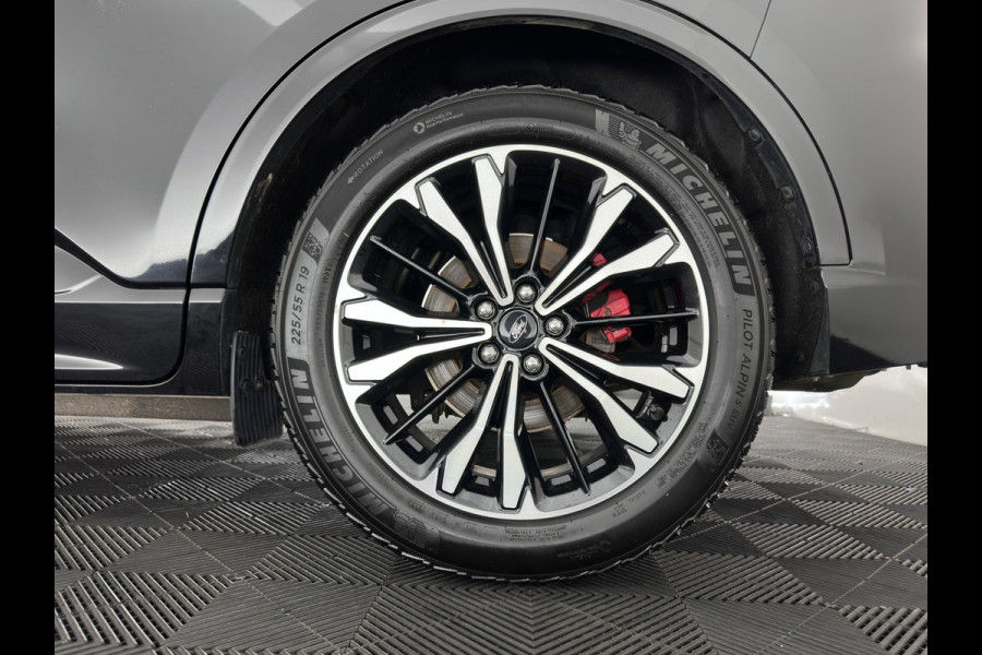 Ford Kuga 1.5 EcoBoost ST-Line (INCL.BTW) *FULL-LED | DIGI-COCKPIT | KEYLESS | DAB | CAMERA | CARPLAY | NAVI-FULLMAP | SPORTSEATS | PRIVACY-GLASS | 18"ALU | TOWBAR*