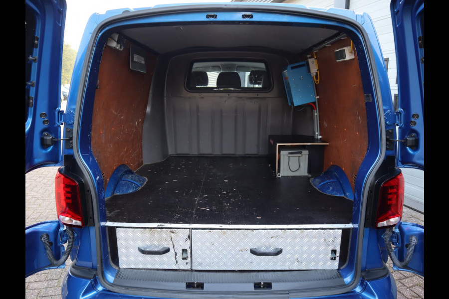 Volkswagen Transporter 2.0 TDI 150 pk DSG Automaat - DC Leder - Omvormer 220v