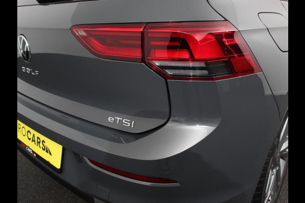 Volkswagen Golf 1.5 eTSI 150pk DSG R-Line DEMO ! Panorama dak Navigatie Apple Carplay/Android Auto Climate Control Camera Dab Extra Getint Glas Adaptive Cruise Control Virtual Cockpit Lichtmetalen Velgen