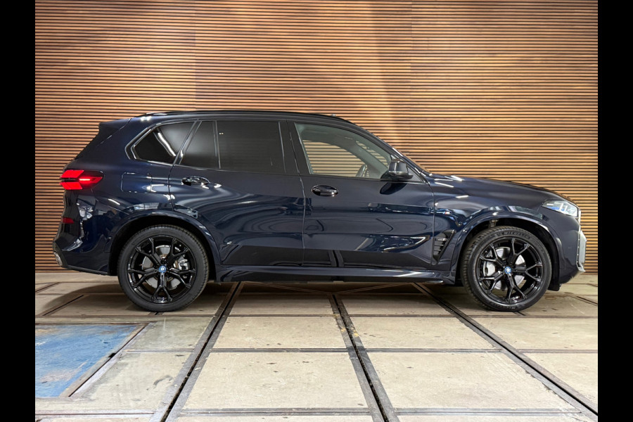 BMW X5 XDrive50e M-Sport | Pano | Sky Lounge | Innovatie-pakket | Harman/Kardon | Driving Assistant Professional | Comfort Pakket