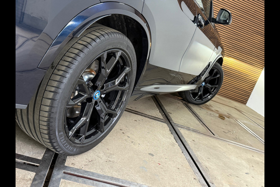 BMW X5 XDrive50e M-Sport | Pano | Sky Lounge | Innovatie-pakket | Harman/Kardon | Driving Assistant Professional | Comfort Pakket