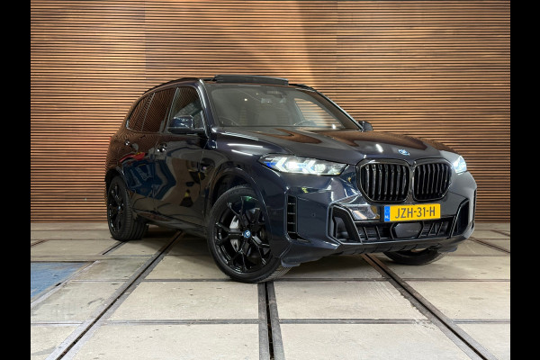 BMW X5 XDrive50e M-Sport | Pano | Sky Lounge | Innovatie-pakket | Harman/Kardon | Driving Assistant Professional | Comfort Pakket