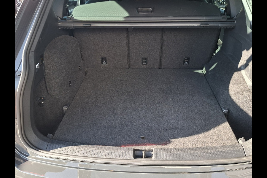 Seat Tarraco * FR * 1.4 TSI e-Hybrid PHEV 245pk * Elek. Trekhaak * Navigatiesysteem * Stoelverwarming *