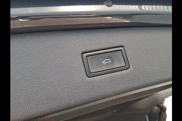 Seat Tarraco * FR * 1.4 TSI e-Hybrid PHEV 245pk * Elek. Trekhaak * Navigatiesysteem * Stoelverwarming *