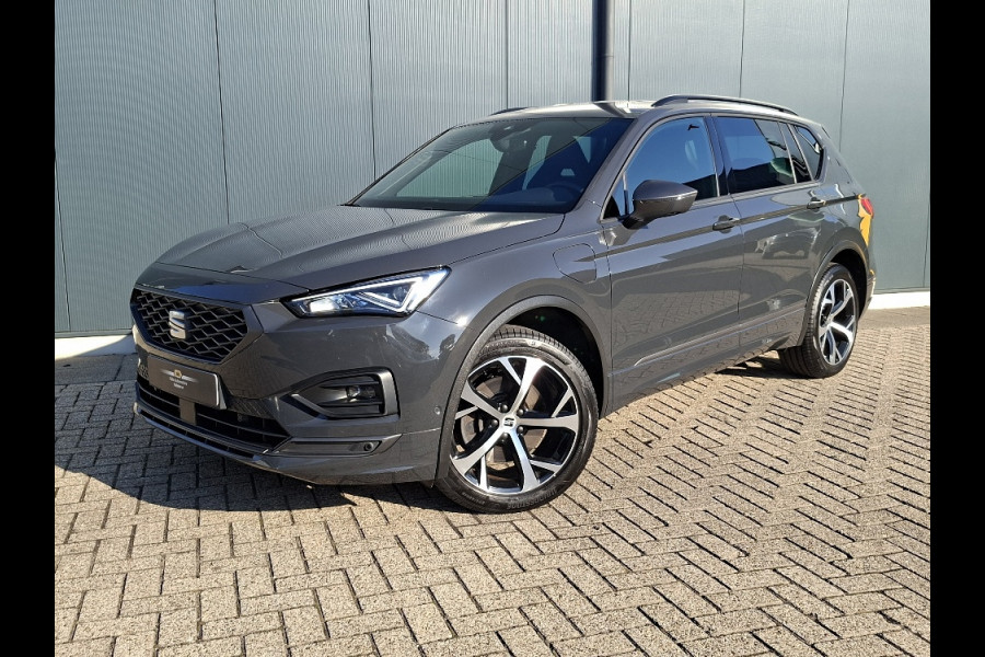 Seat Tarraco * FR * 1.4 TSI e-Hybrid PHEV 245pk * Elek. Trekhaak * Navigatiesysteem * Stoelverwarming *
