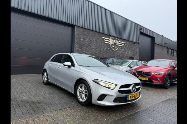 Mercedes-Benz A-Klasse 180 Business Solution | 3/6/12MND GARANTIE | NAVIGATIE | CRUISE |LED | DAB | PDC | LMV | GOED ONDERHOUDEN |