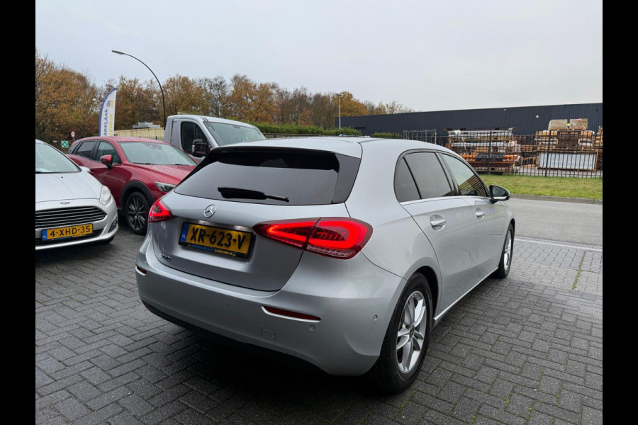Mercedes-Benz A-Klasse 180 Business Solution | 3/6/12MND GARANTIE | NAVIGATIE | CRUISE |LED | DAB | PDC | LMV | GOED ONDERHOUDEN |