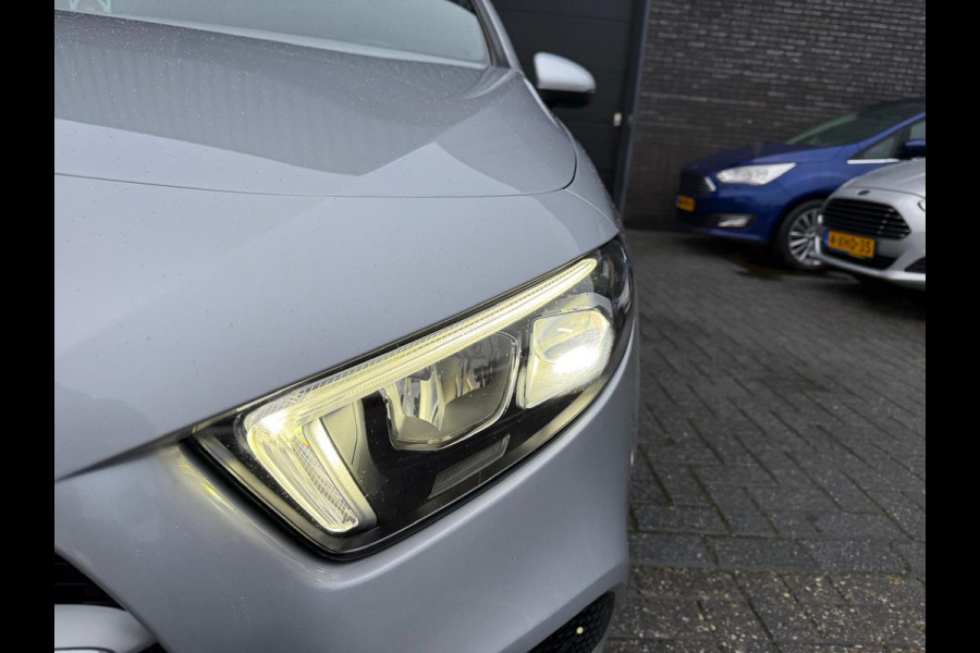 Mercedes-Benz A-Klasse 180 Business Solution | 3/6/12MND GARANTIE | NAVIGATIE | CRUISE |LED | DAB | PDC | LMV | GOED ONDERHOUDEN |