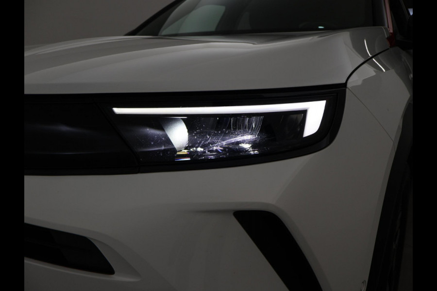Opel Mokka-e GS LINE 50 KWH 3-FASE + SPORTSTOELEN | CAMERA | STUUR/STOELVERWARING | APPLE CARPLAY | LED | PRIVACY GLASS