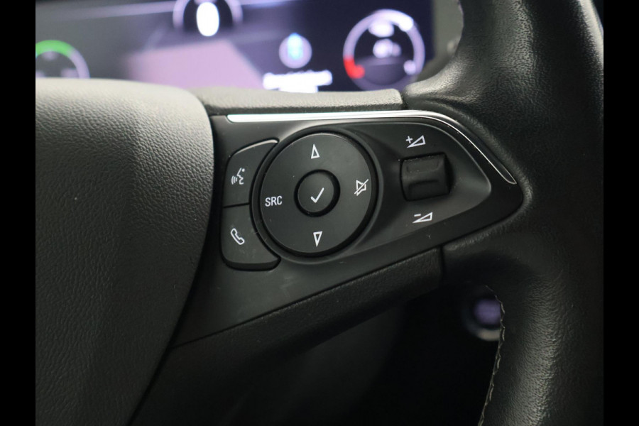 Opel Mokka-e GS LINE 50 KWH 3-FASE + SPORTSTOELEN | CAMERA | STUUR/STOELVERWARING | APPLE CARPLAY | LED | PRIVACY GLASS
