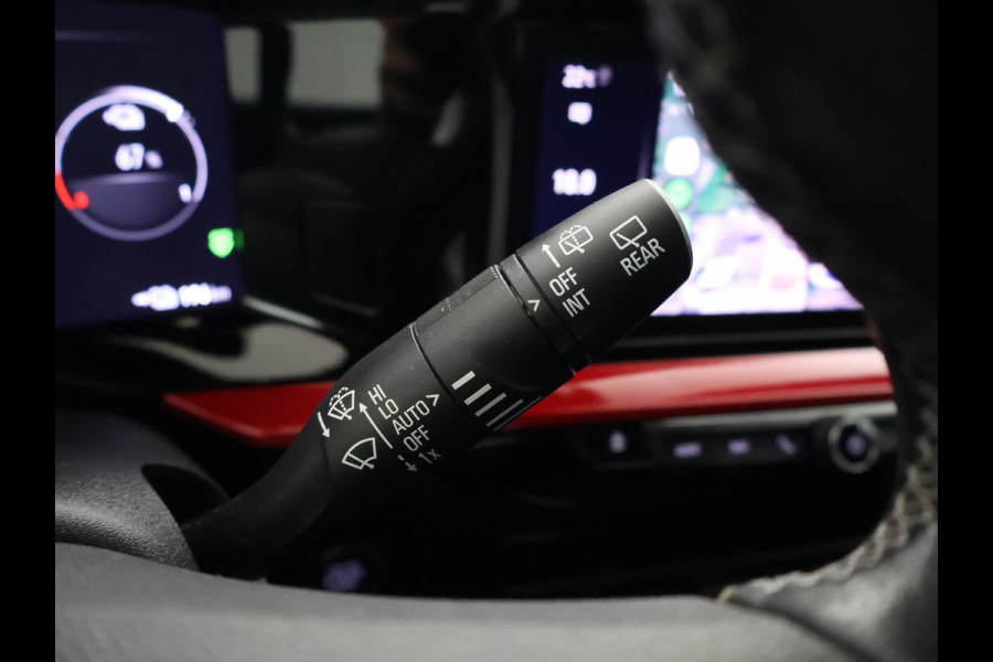 Opel Mokka-e GS LINE 50 KWH 3-FASE + SPORTSTOELEN | CAMERA | STUUR/STOELVERWARING | APPLE CARPLAY | LED | PRIVACY GLASS