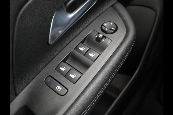 Opel Mokka-e GS LINE 50 KWH 3-FASE + SPORTSTOELEN | CAMERA | STUUR/STOELVERWARING | APPLE CARPLAY | LED | PRIVACY GLASS