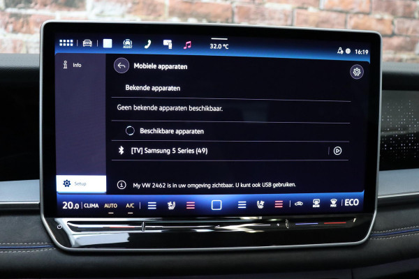 Volkswagen Tayron 1.5 eHybrid R-Line Edition / Panoramadak / Trekhaak / Harman Kardon / Adaptieve Cruise Control / Stoel- en stuurverwarming / Head-Up Display / Massagestoelen / LED / Rondomzicht Camera / 20 Inch / Sfeerverlichting / Keyless Entry