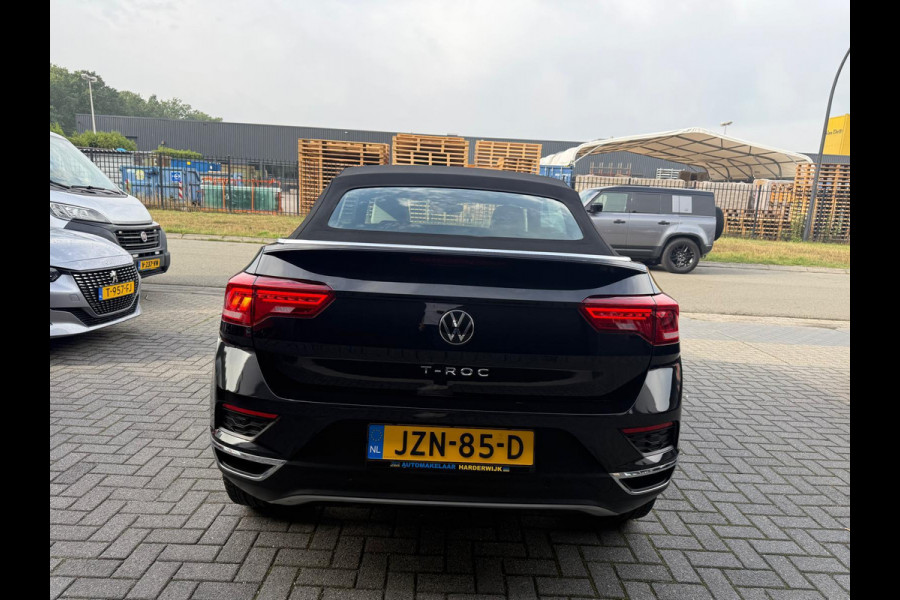Volkswagen T-Roc Cabrio 1.5 TSI Style | 2E EIGENAAR | 3/6/12 MND GARANTIE | AUTOMAAT | DIGITAL DASH | ACC | LED | CARPLAY | DAB | STOEL/STUUR VERW. |