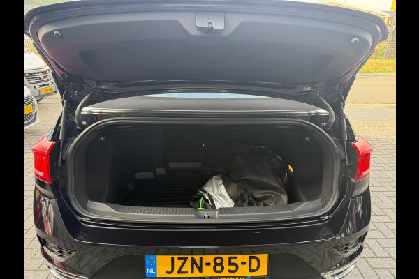 Volkswagen T-Roc Cabrio 1.5 TSI Style | 2E EIGENAAR | 3/6/12 MND GARANTIE | AUTOMAAT | DIGITAL DASH | ACC | LED | CARPLAY | DAB | STOEL/STUUR VERW. |
