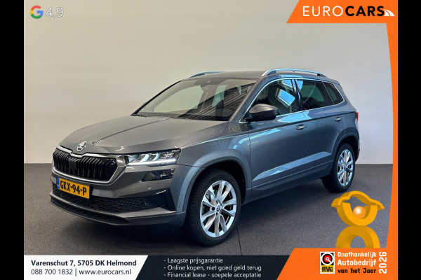 Škoda Karoq 1.5 TSI 150pk DSG Style Navigatie Apple Carplay/Android Auto Parkeersensoren Camera Adaptive Cruise Control Elektrische achterklep Wegklapbare trekhaak Stoel- en stuurverwarming Ledverlichting Virtual Cockpit Climate Control
