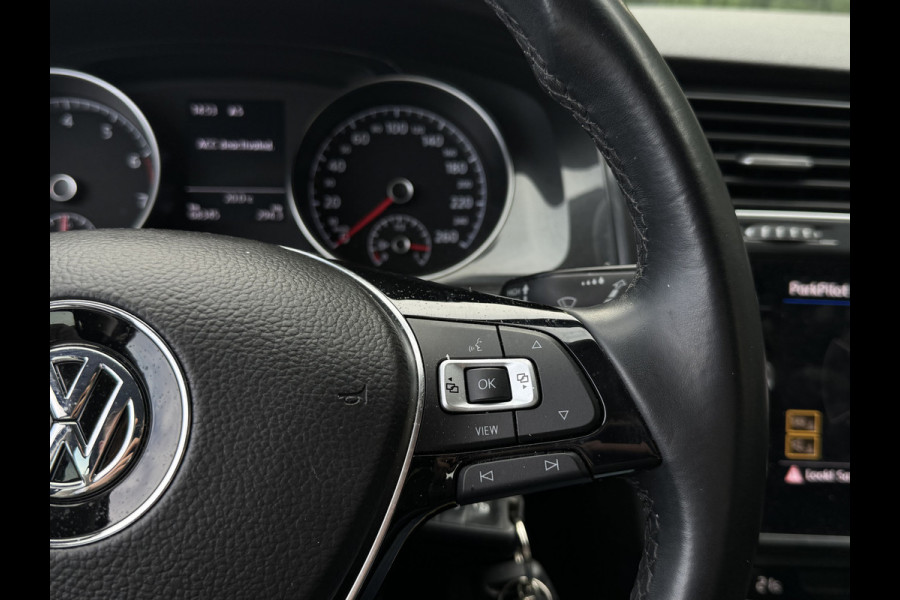 Volkswagen Golf 1.0 TSI 115PK COMFORTLINE CARPLAY/ACC/PDC/NAVIGATIE