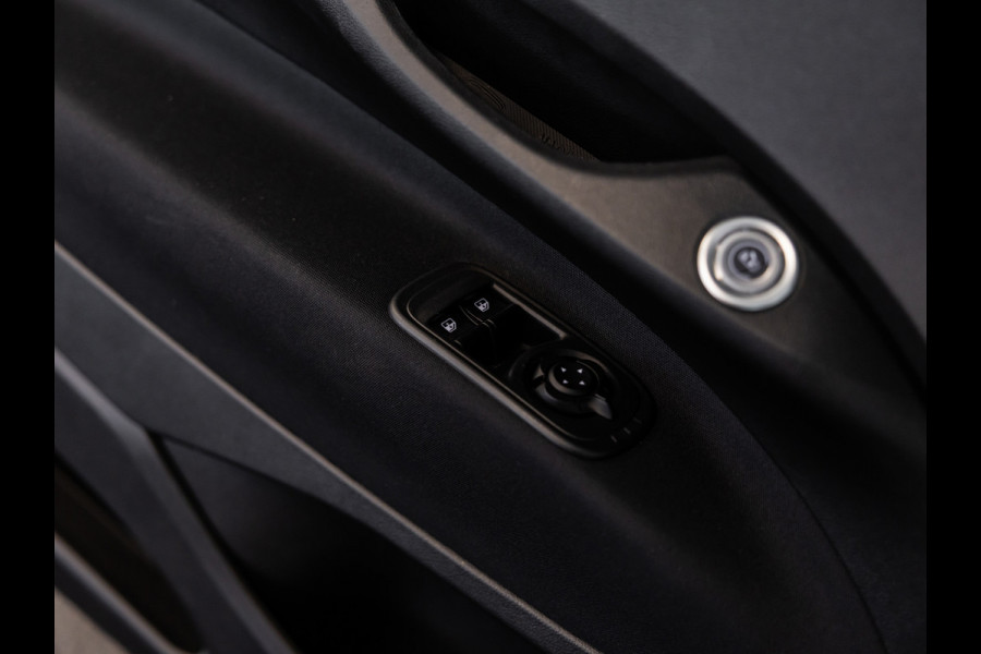 Fiat 500 Urban 24 kWh l SoH 93% l AUT.l Keyless l Virtueel cockpit l BTW auto l 1ste. eig. l Dealer onderhouden l ALS NIEUW
